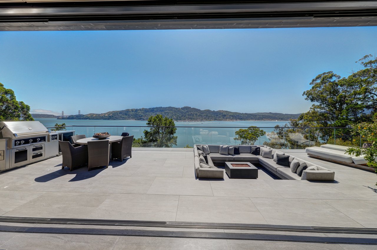 Stylish and Chic - Completed in 2024