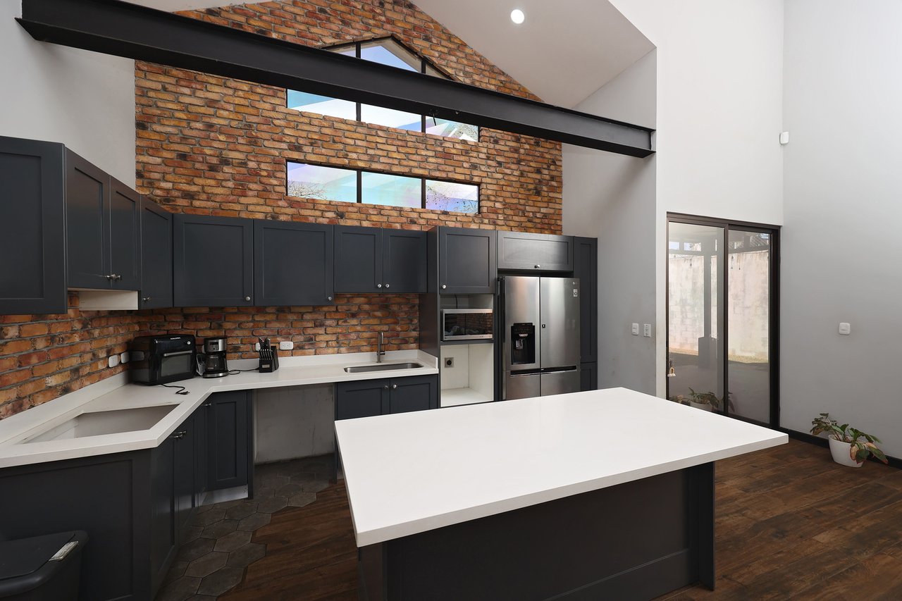 Industrial Loft Style Home, Guacima, Alajuela