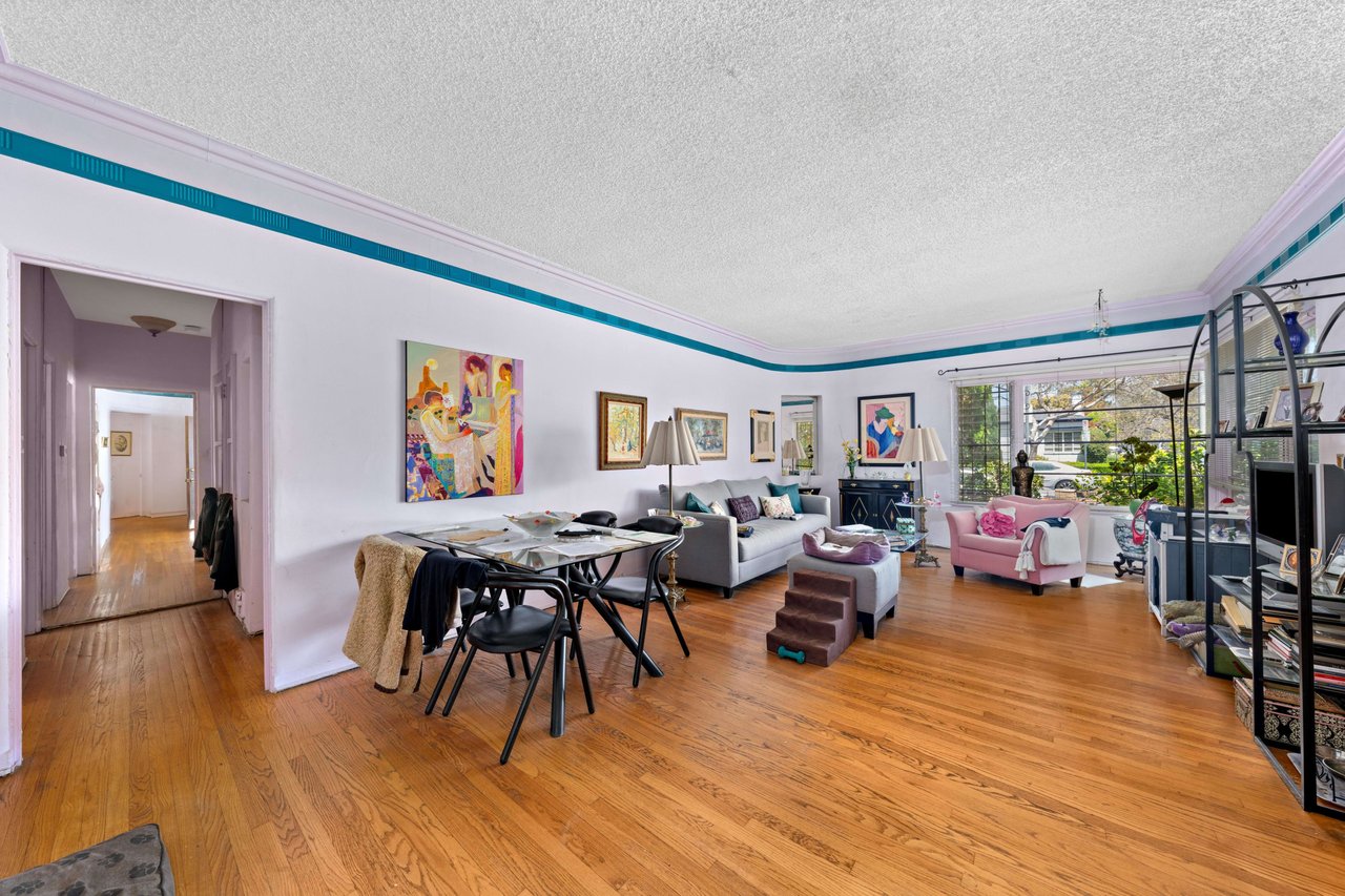 6120 Packard Street, South Carthay