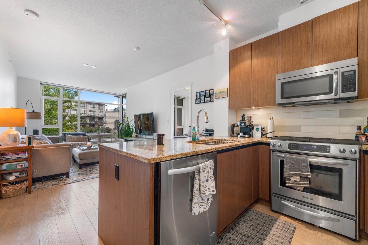 312-135 W 2nd St