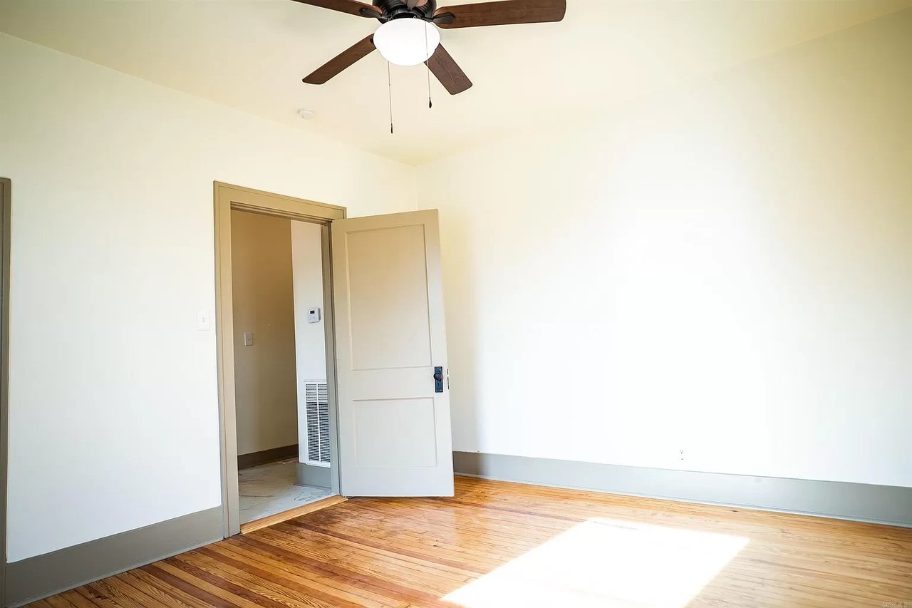 214 E Maple
