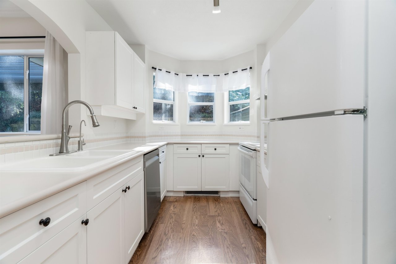 106-3738 Norfolk Street, Burnaby