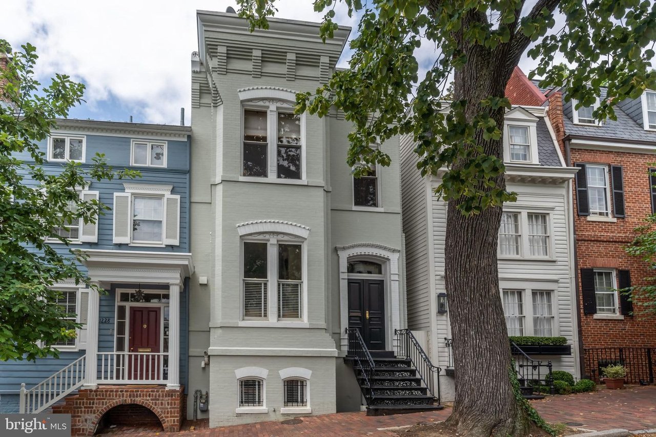 1230 30th Street Northwest