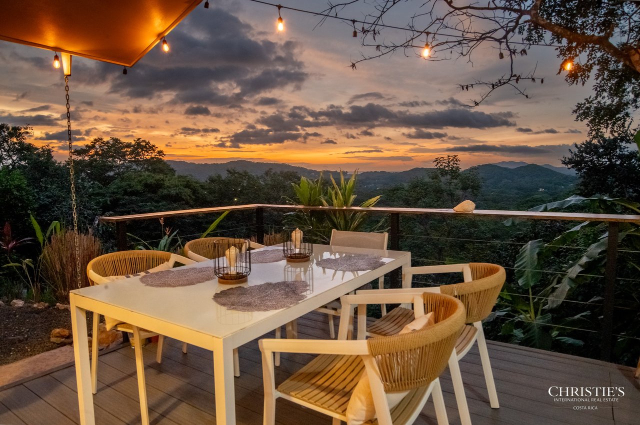 Toltec Estate & Casa Lunax Oceanview Investment Compound