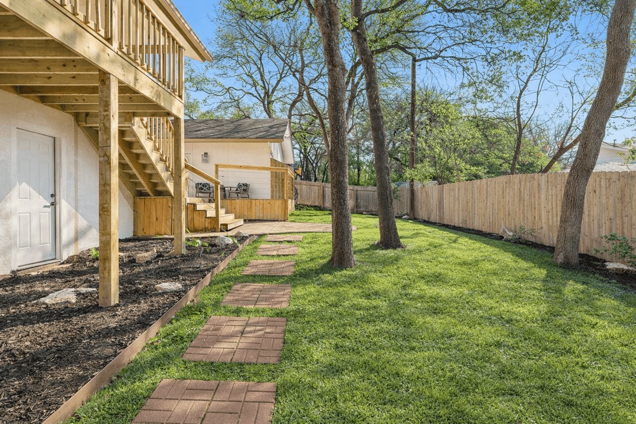 3607 Brownwood Dr | Mid-Century Modern Westover Hills