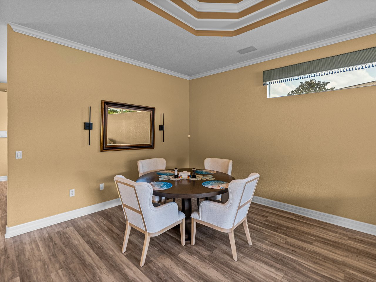 12413 WOODLANDS CIR
