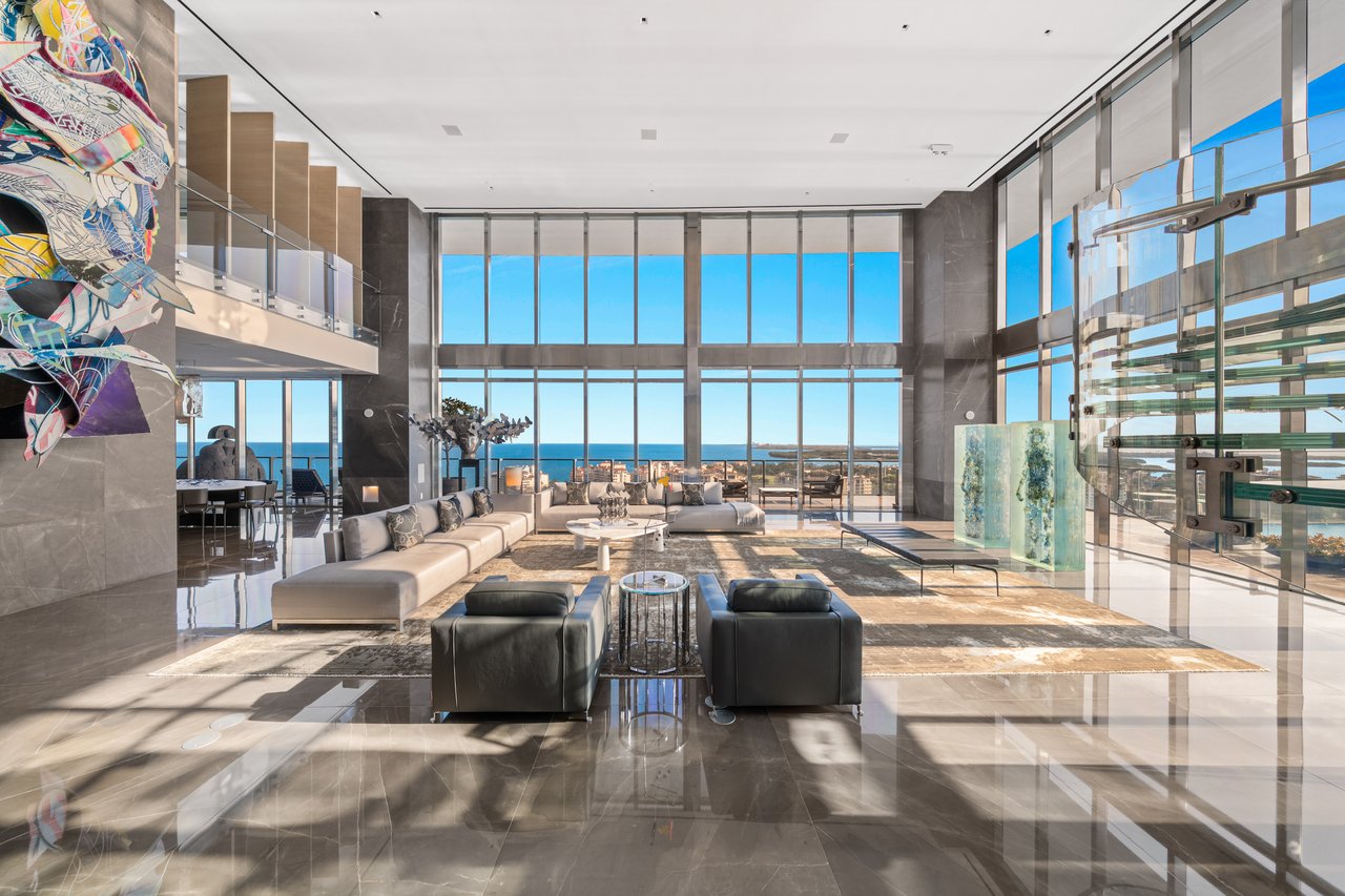 Apogee Penthouse
