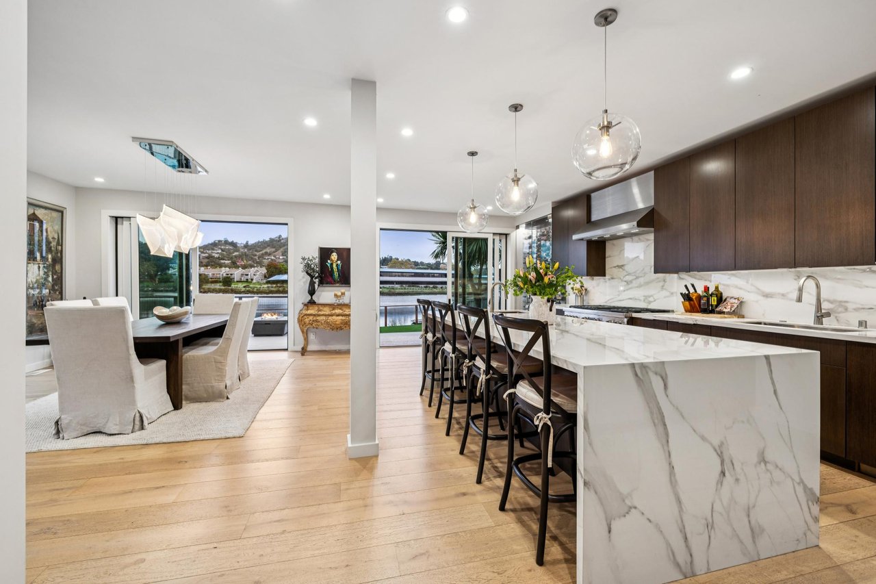Luxurious Waterfront Home in Larkspur Marina