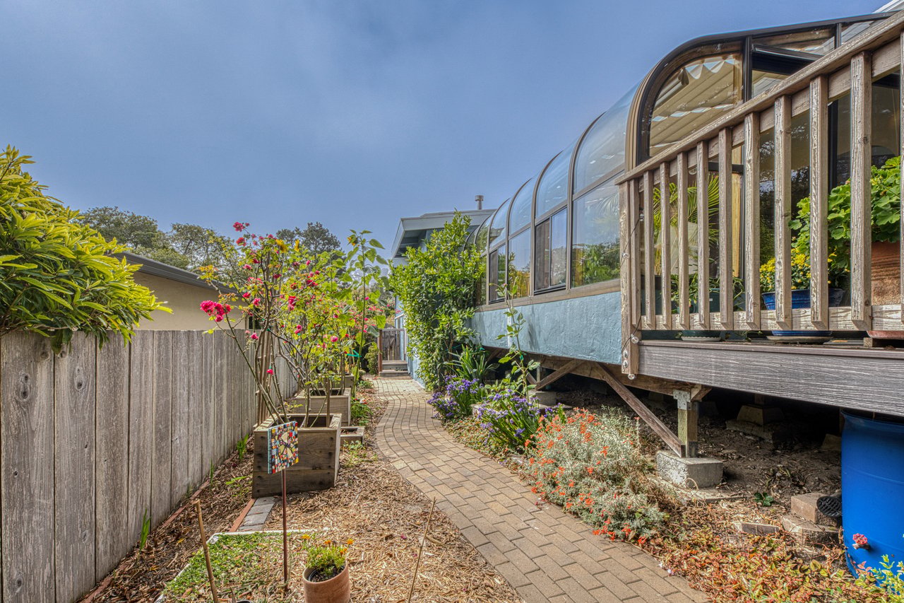 14 Shady Ln  Monterey