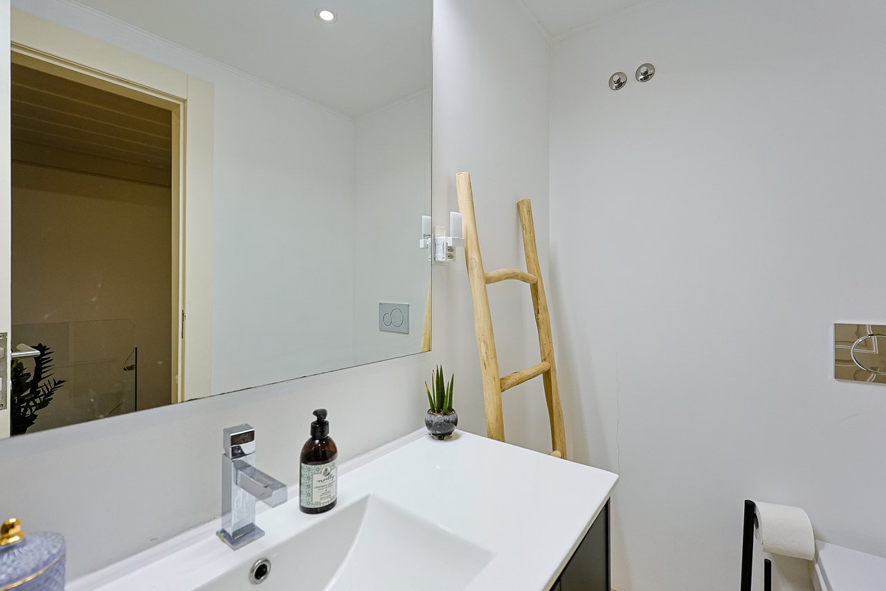 Trendy 1-Bedroom Duplex with Private Terrace in Lisbon’s Historic Heart