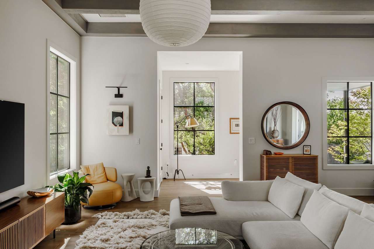 A Classic East Coast Reinterpretation in Travis Heights