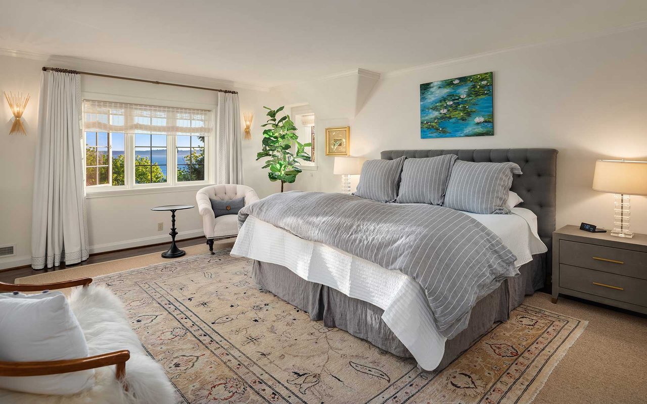 Historic Waterfront Estate in Magnolia
