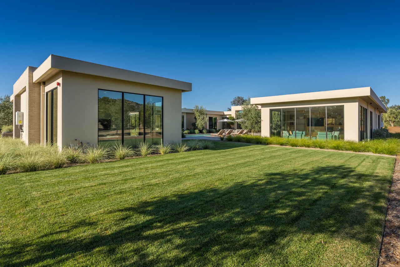 1608 Ridge Valley Road