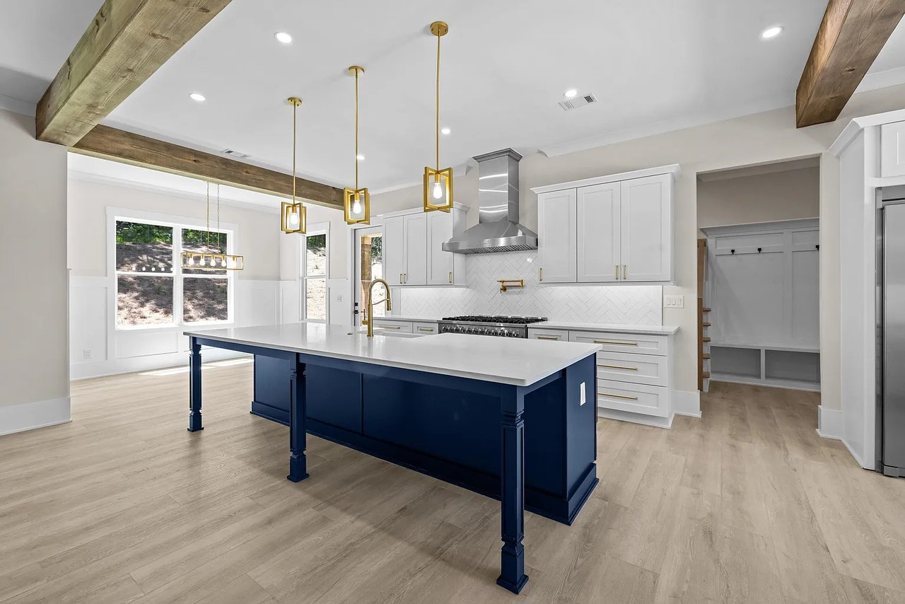 1131 Glen Eagle Dr