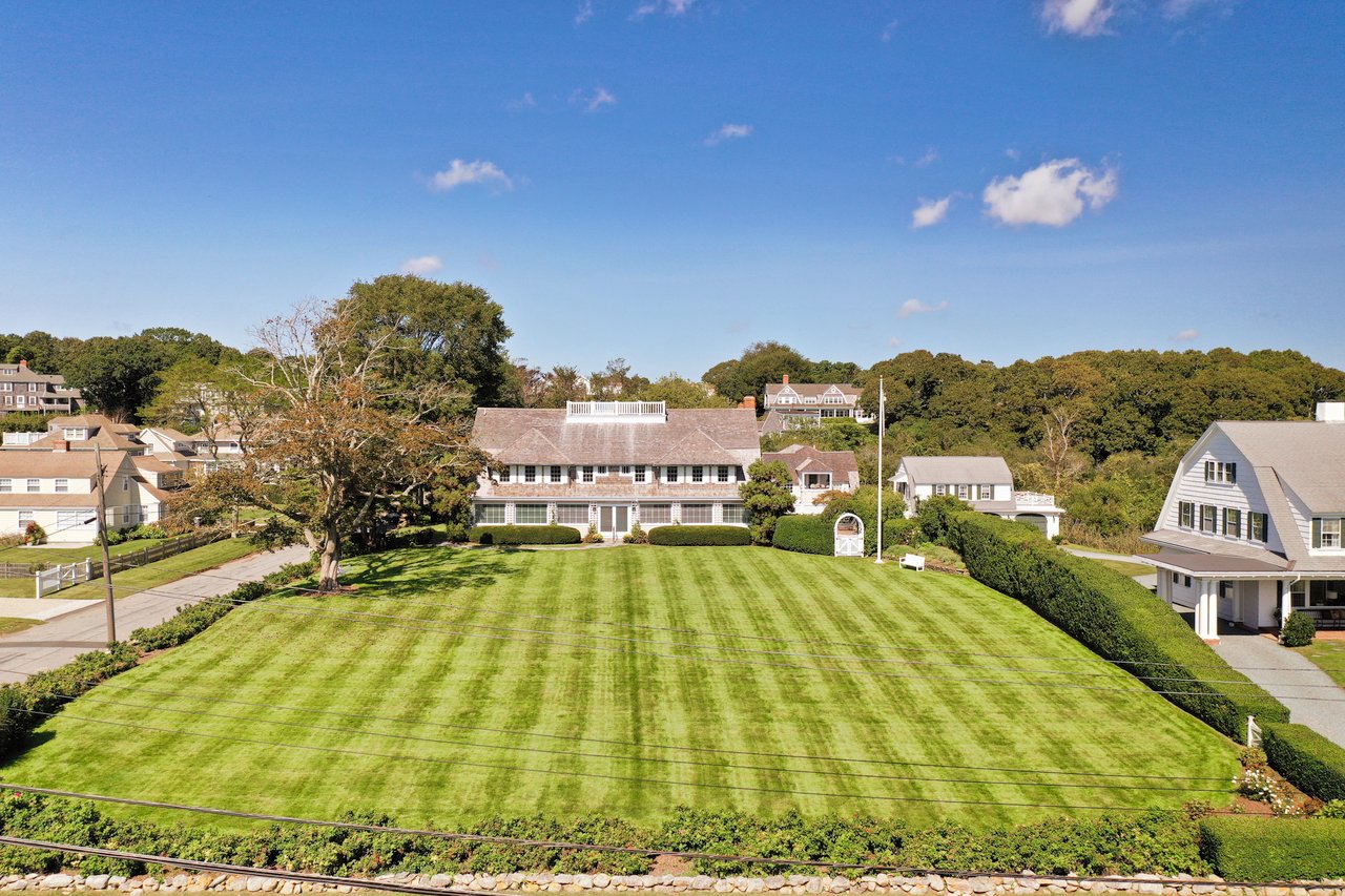Coastal Elegance and Timeless New England Charm in Hyannis Port