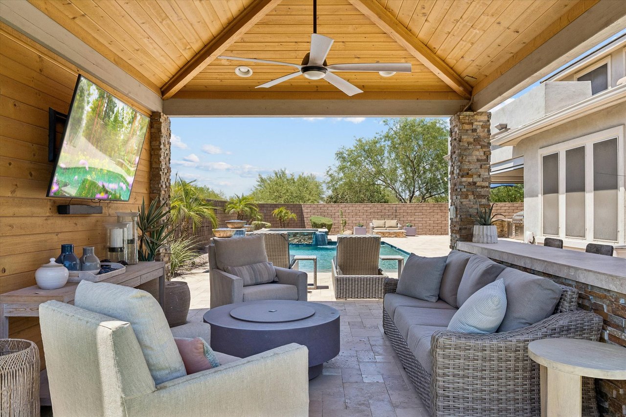 2905 E LOS GATOS DR, Phoenix, AZ 85050