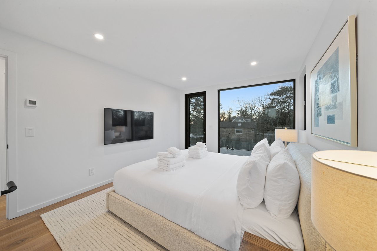 5 Ridge Lane, Hampton Bays