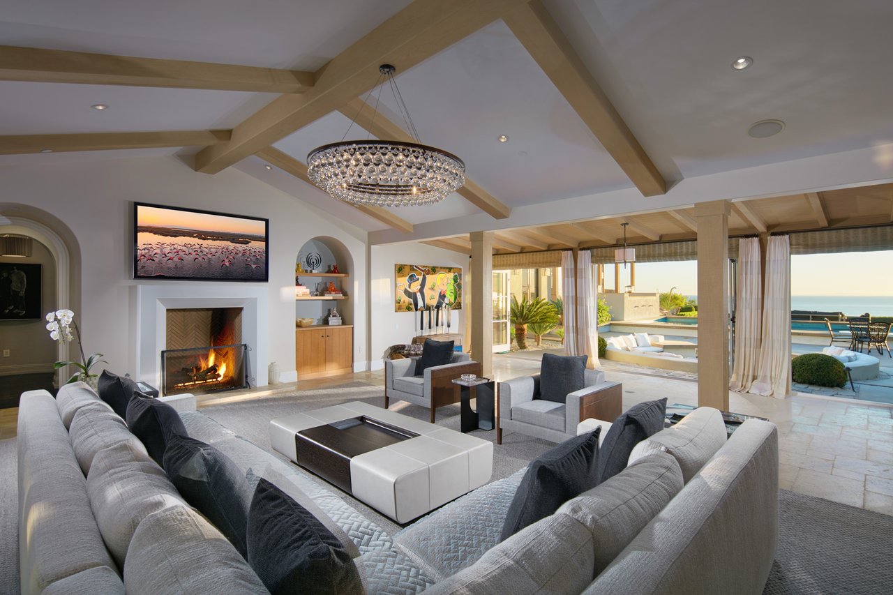 10 Shore Walk