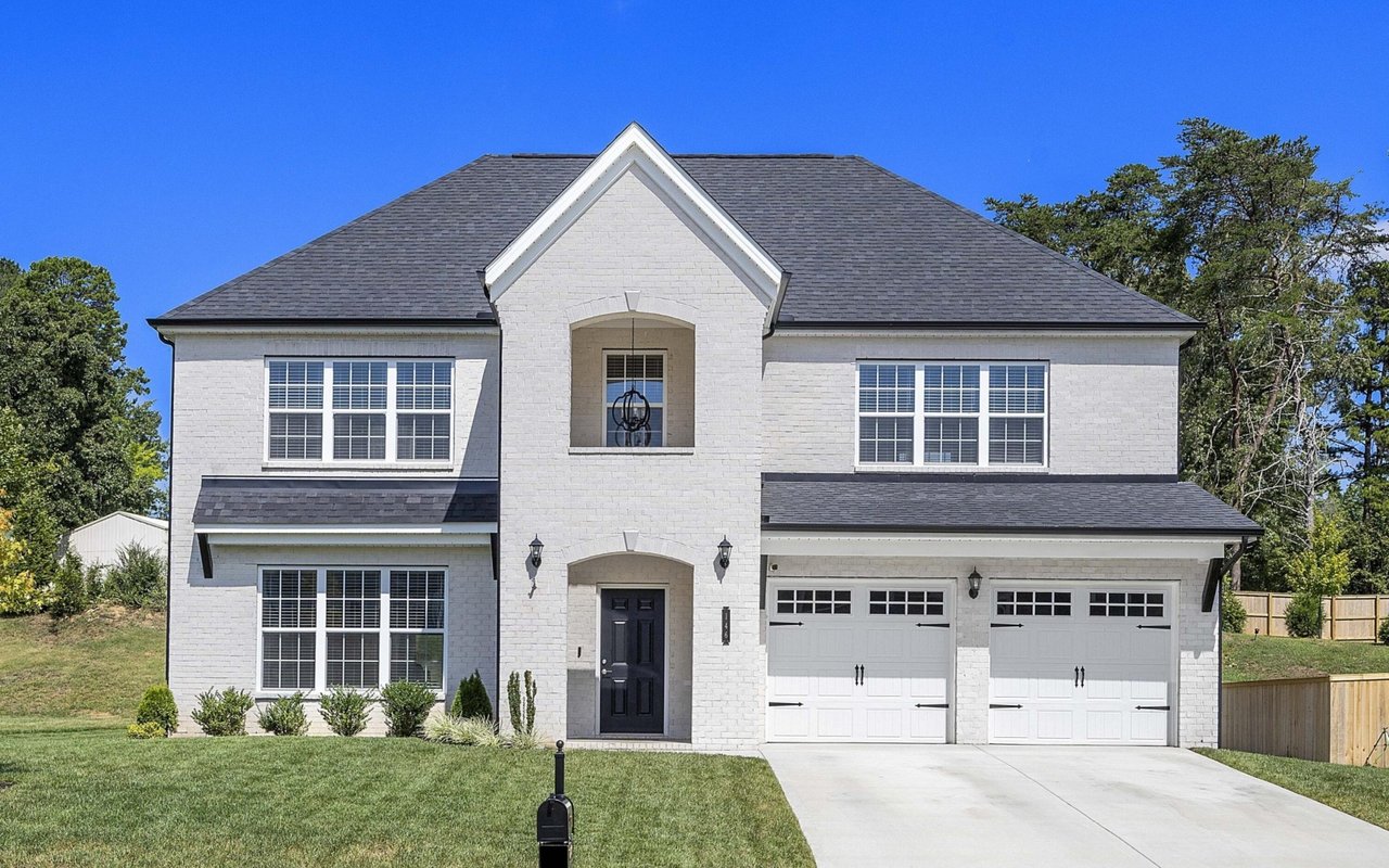 Wallace Luxury Spotlight | 146 Ashton Fields Drive Lenoir City, TN 37772