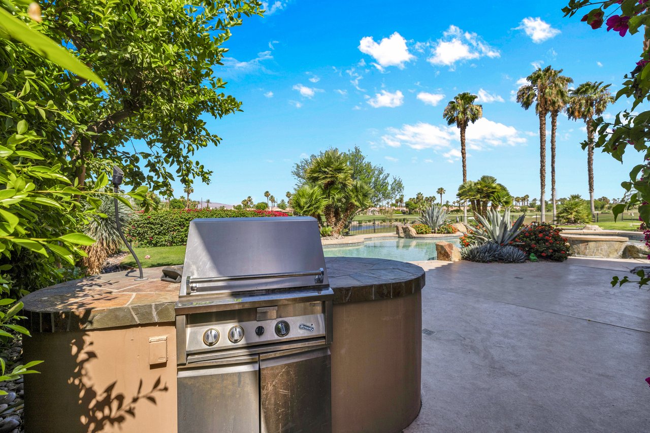 48810 Vista Estrella