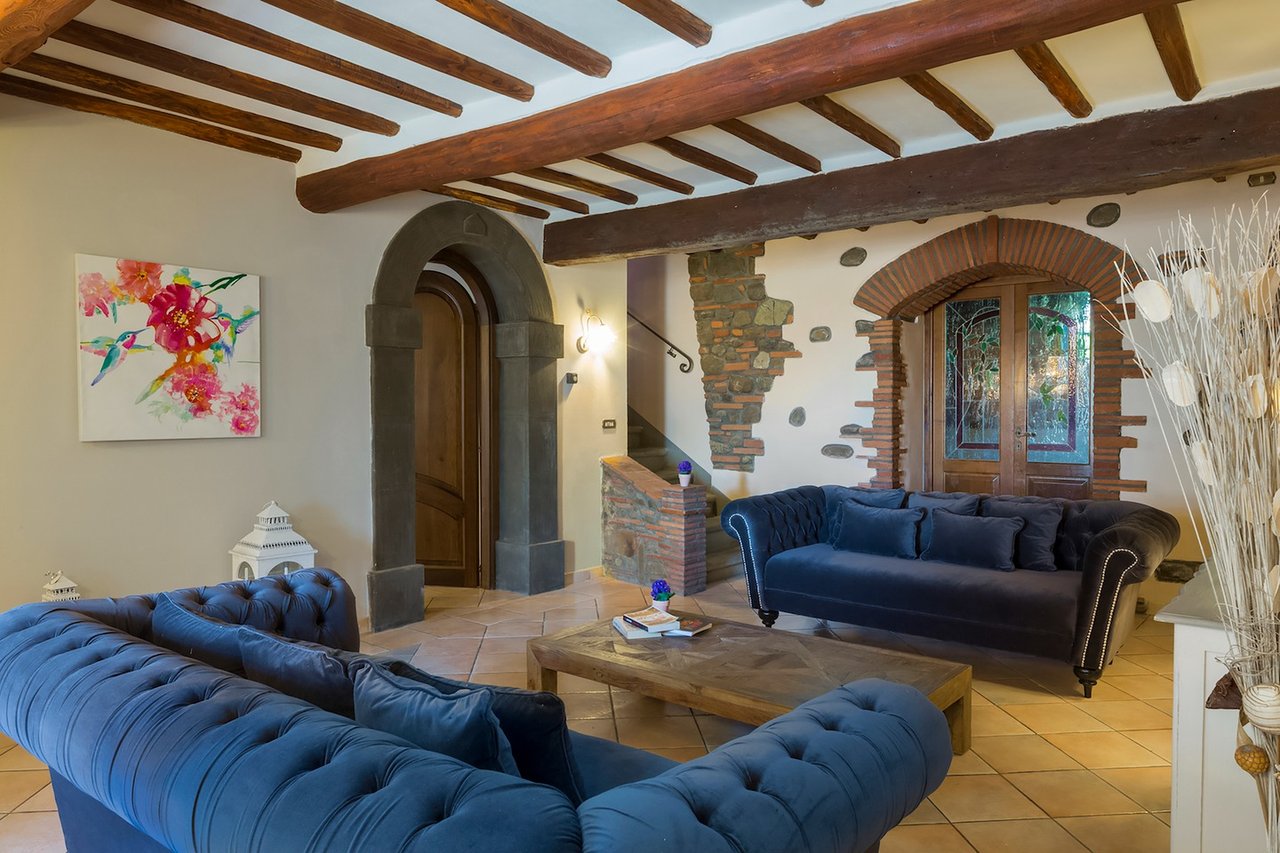 Marvelous Countryside Villa Outside of Lucca