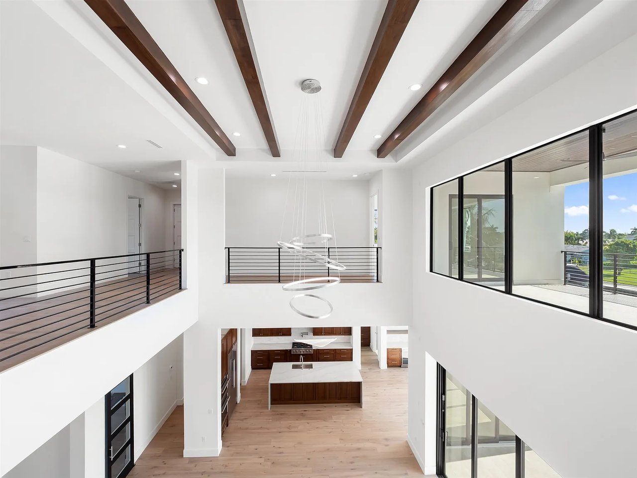 846 Cypress Lake CIR