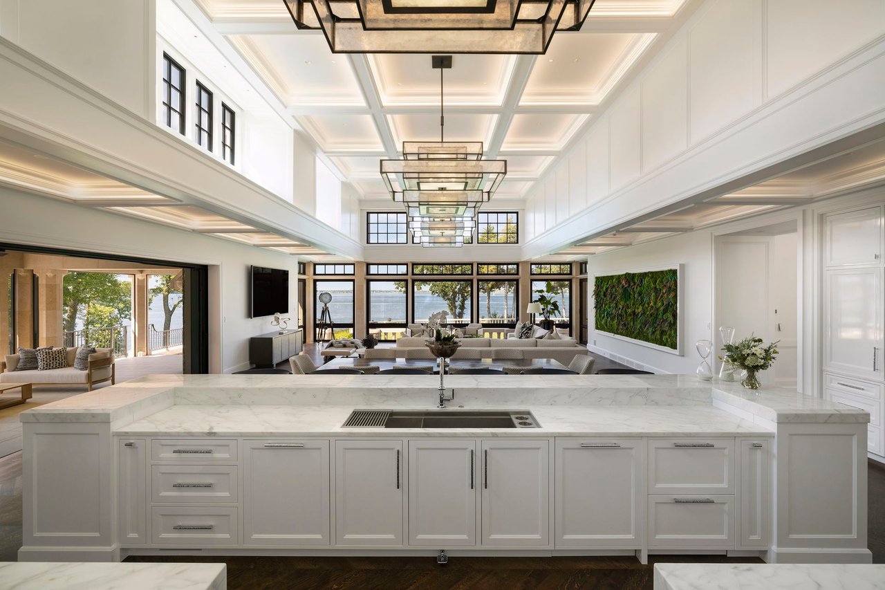 2770 Gale Road, Wayzata