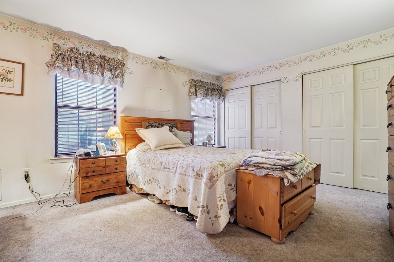 809 Woodbridge Commons Way