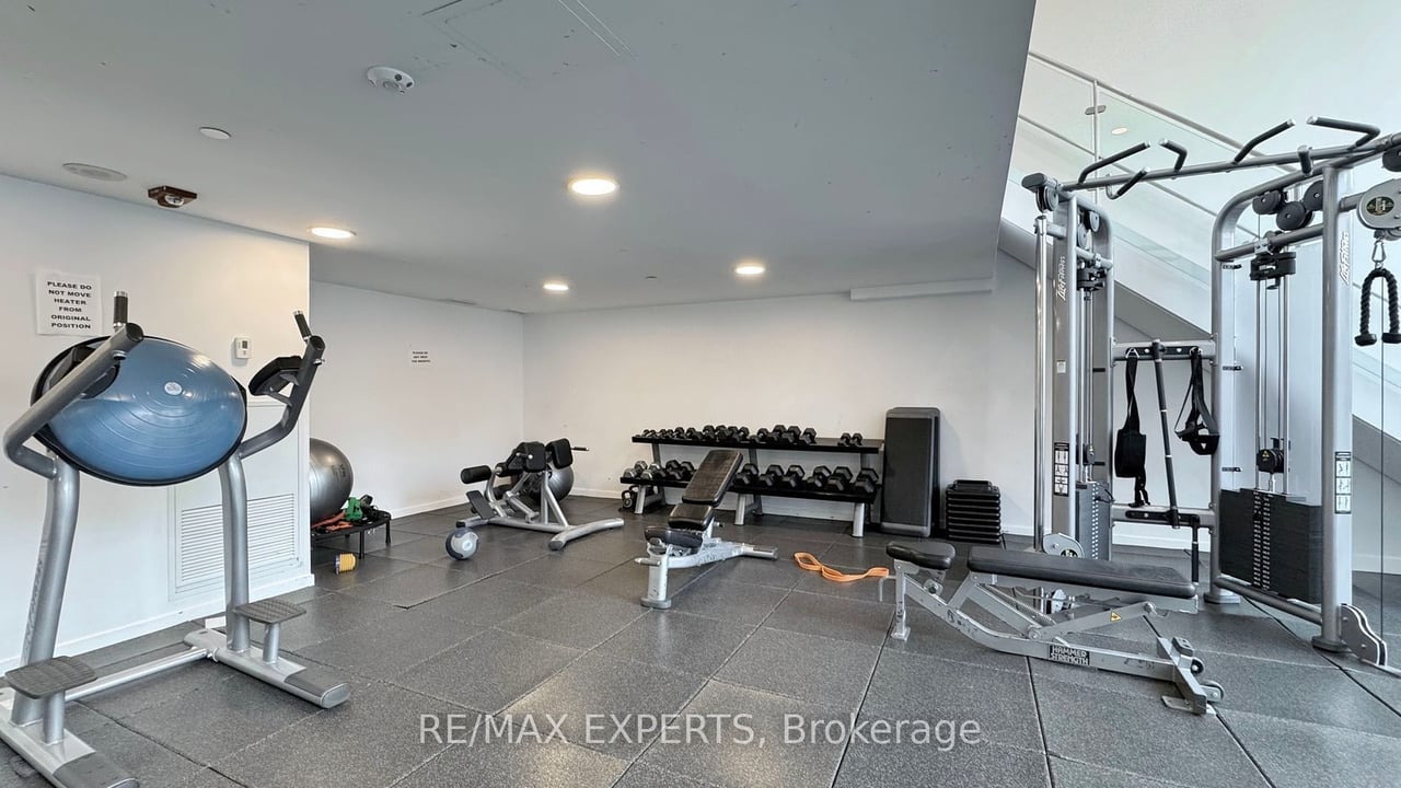 THOMPSON RESIDENCES