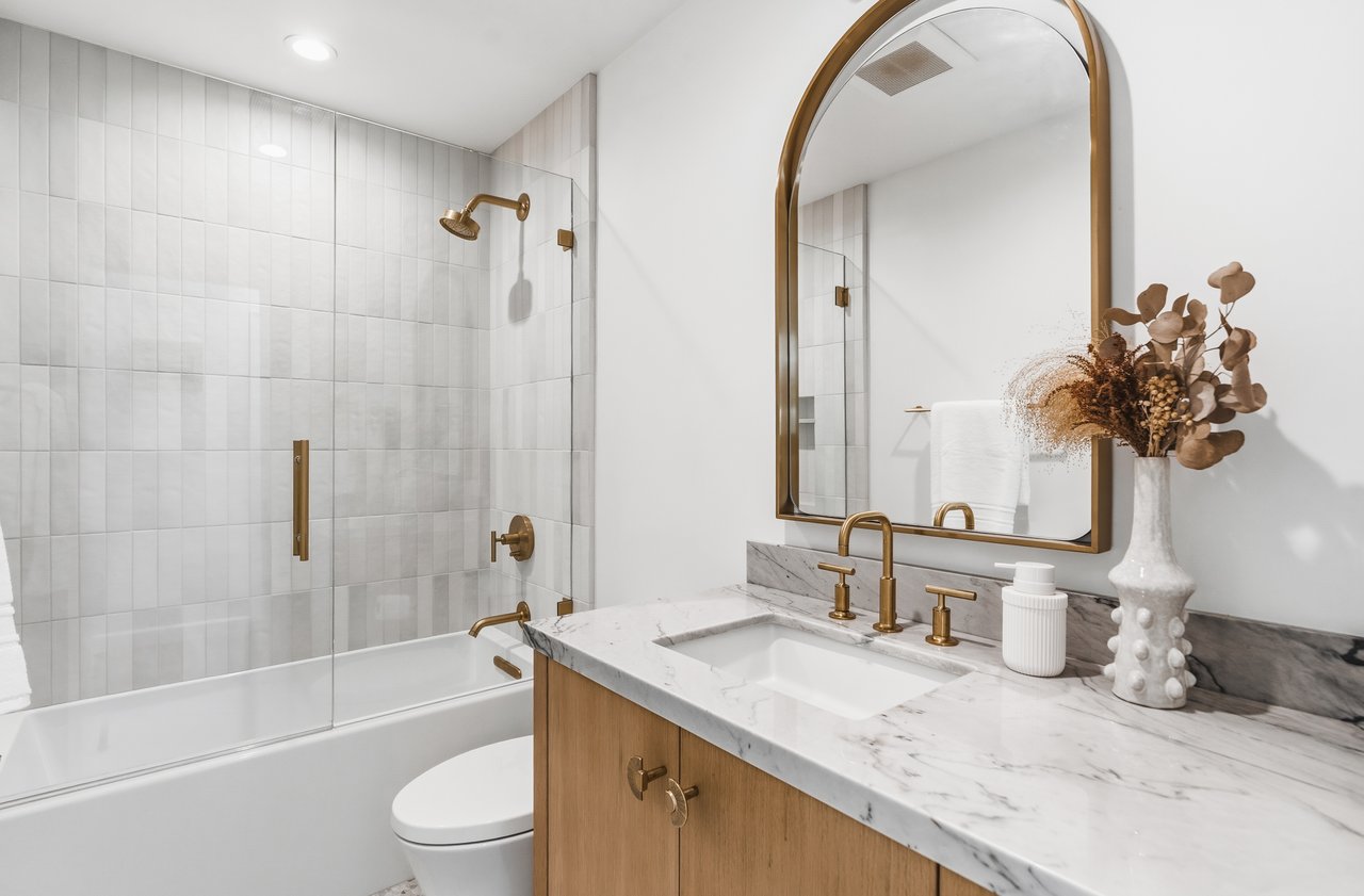 Fully Remodeled Single-Level in Encinitas