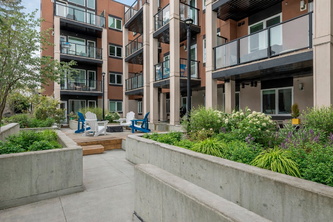 836 Royal Avenue SW Unit: 306