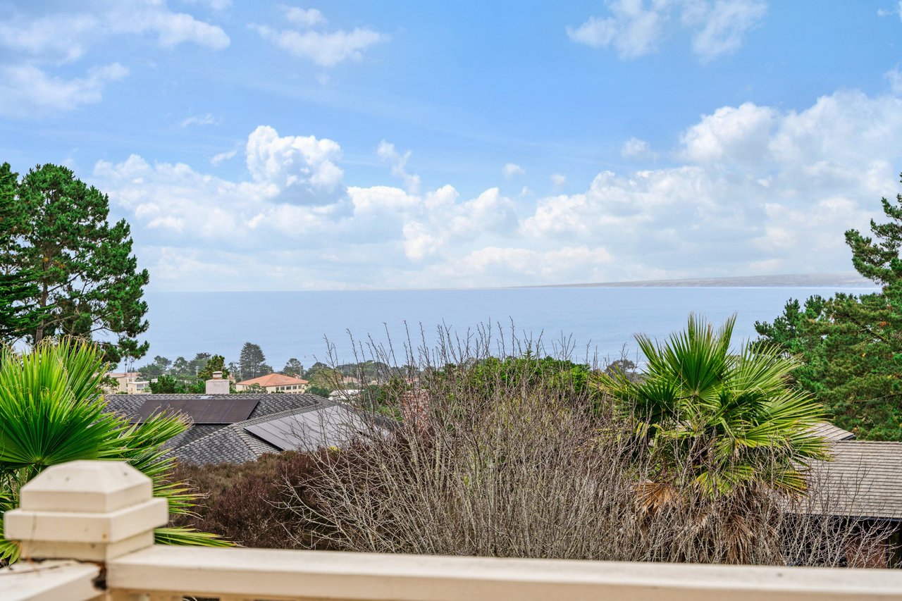1 Overlook Pl, Monterey