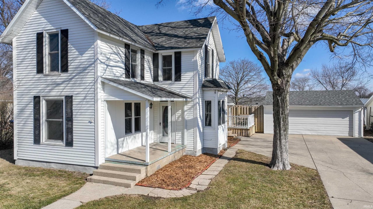 109 N 2nd St