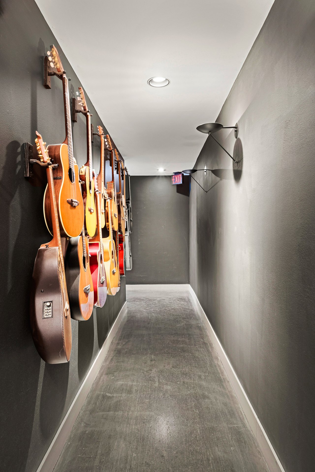 751 N Highland Ave, Hollywood