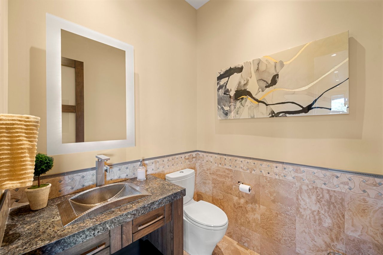 10570 E Pinnacle Peak Road