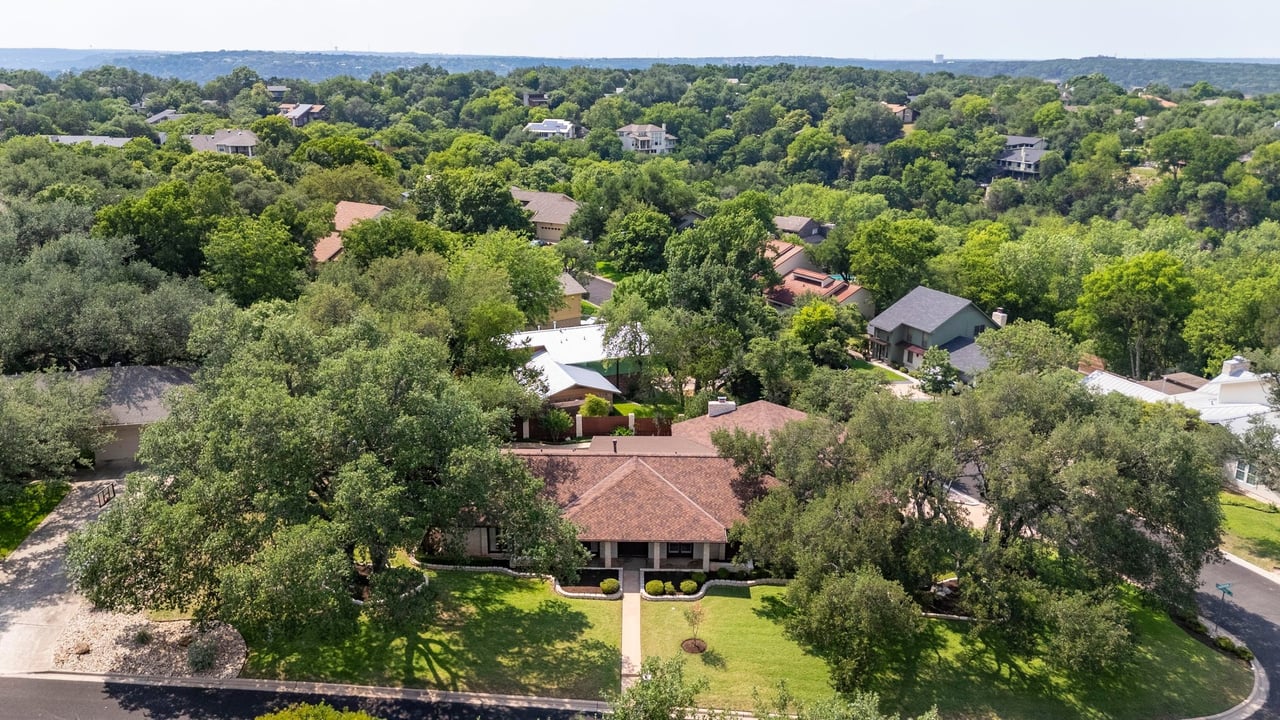 7602 Parkview Circle