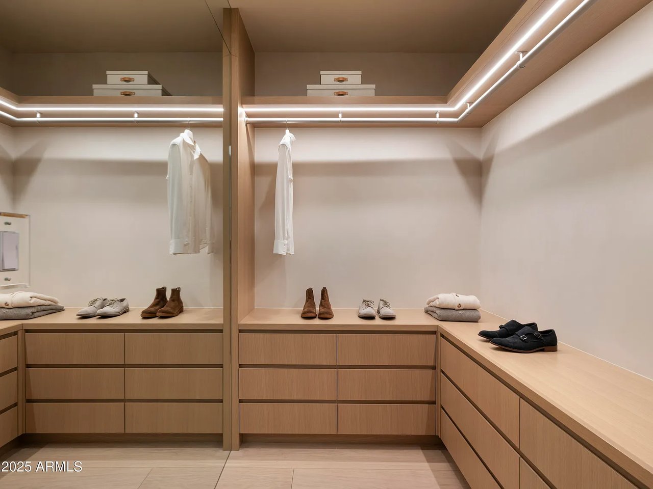 4510 E Maderos Del Cuenta Drive