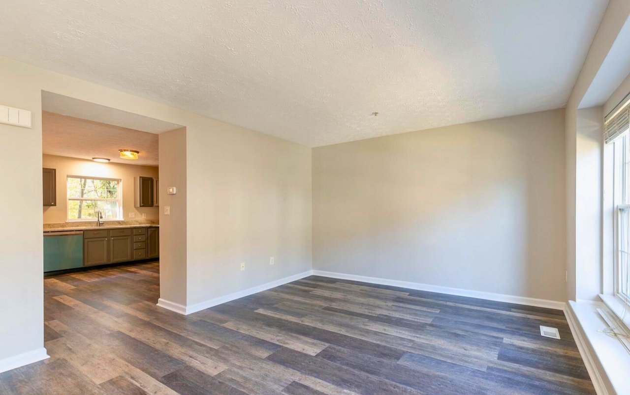 7838 Foxfarm Ln