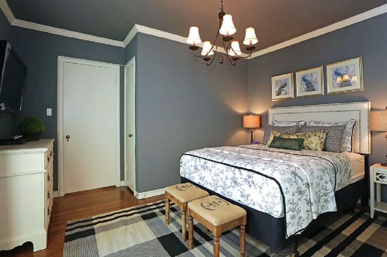 1001 Lombard
