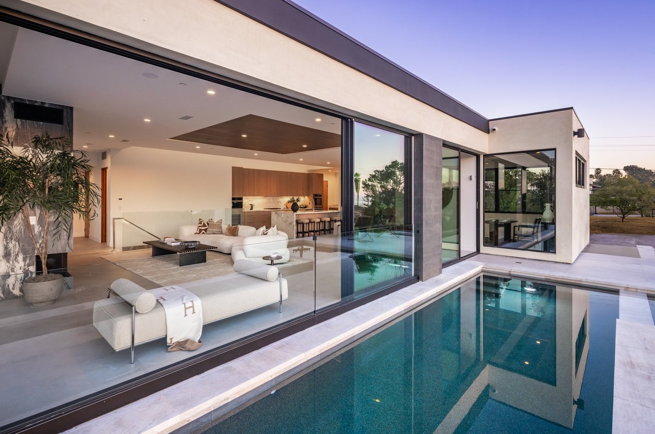722 Ampitheatre Drive, Del Mar