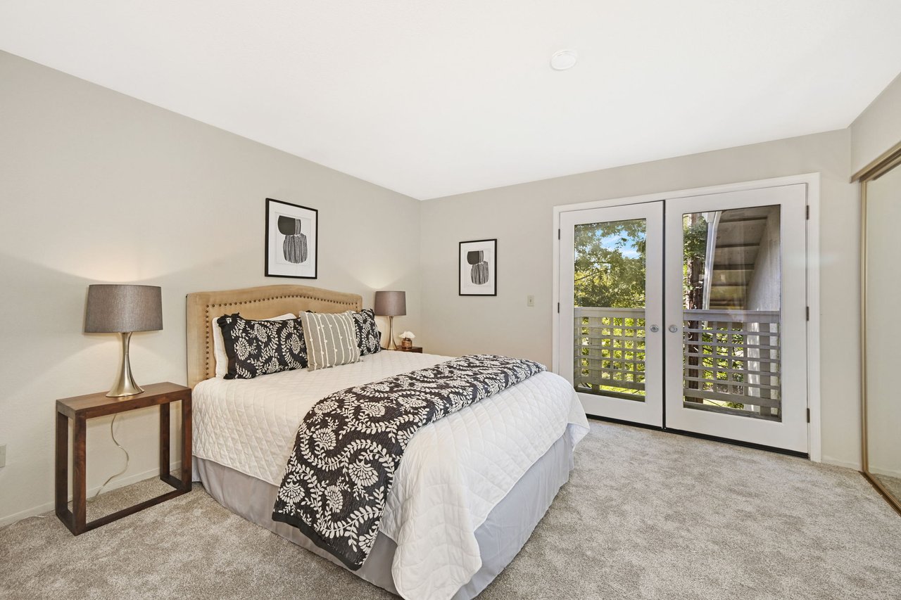 2677 Oak Rd. #202, Walnut Creek