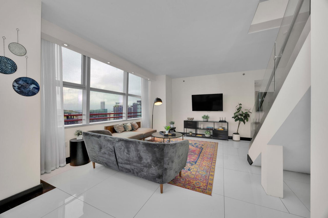 Luxury Penthouse for Lease in Brickell