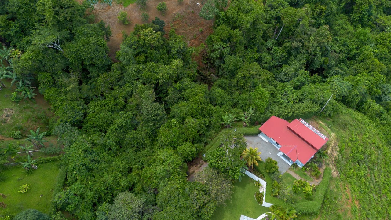 Casa Blanca – Ocean & Mountain View Home in Platanillo