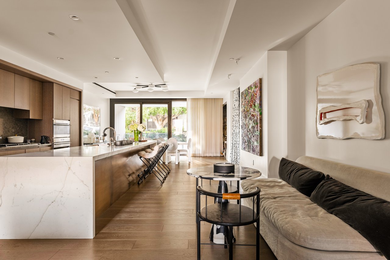 8420 W Sunset Boulevard Unit: 306