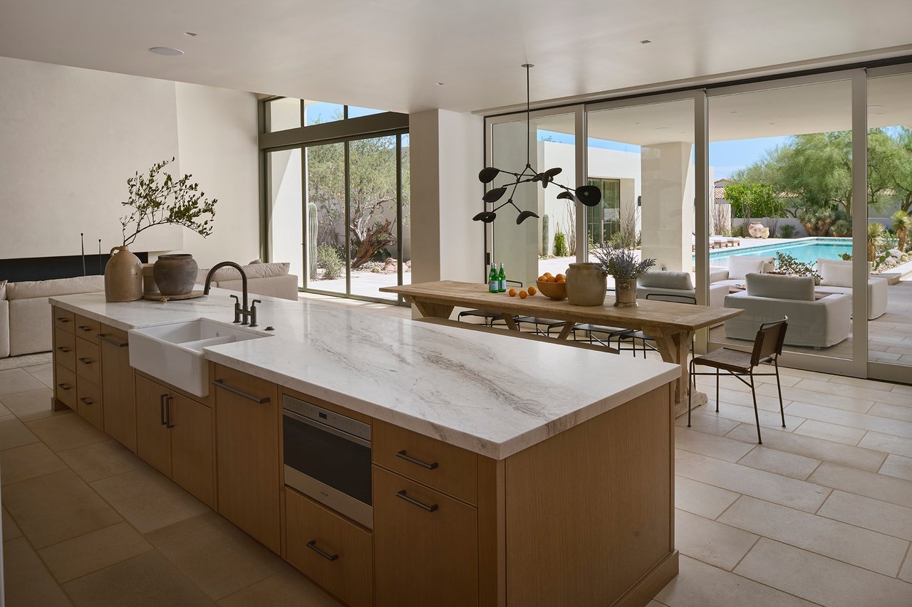 8717 N AVENIDA DEL SOL