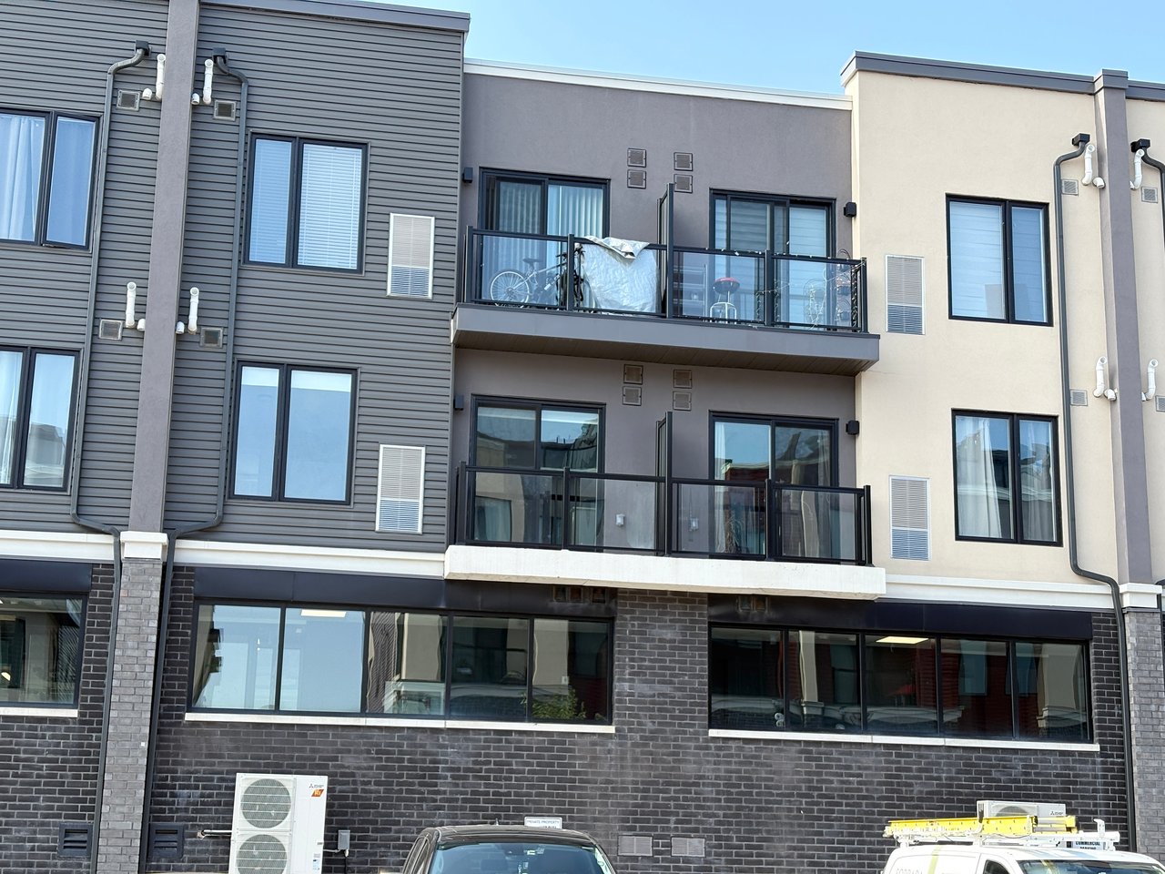 3401 Ridgeway Drive Unit: 307