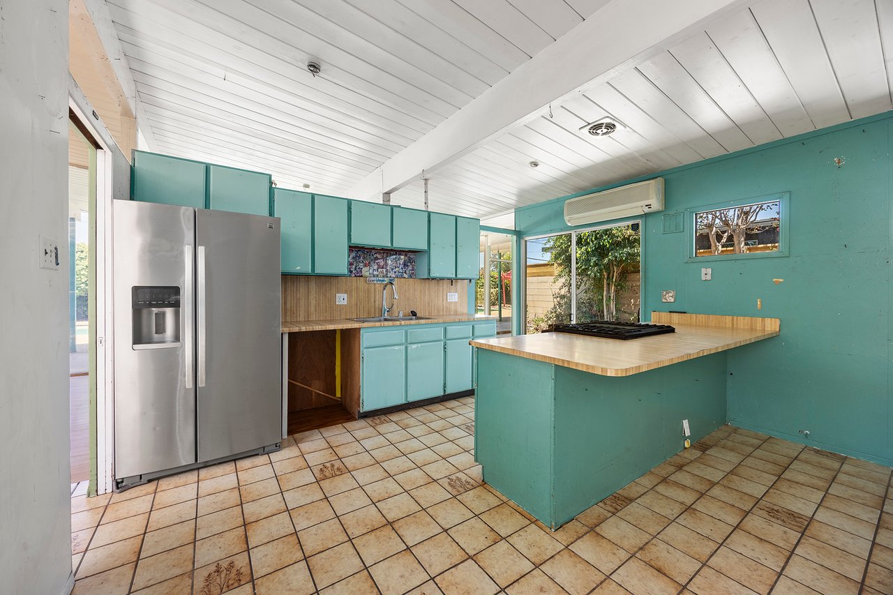  Eichler Home For Sale in Orange — Bring the Vision...This one won't last!