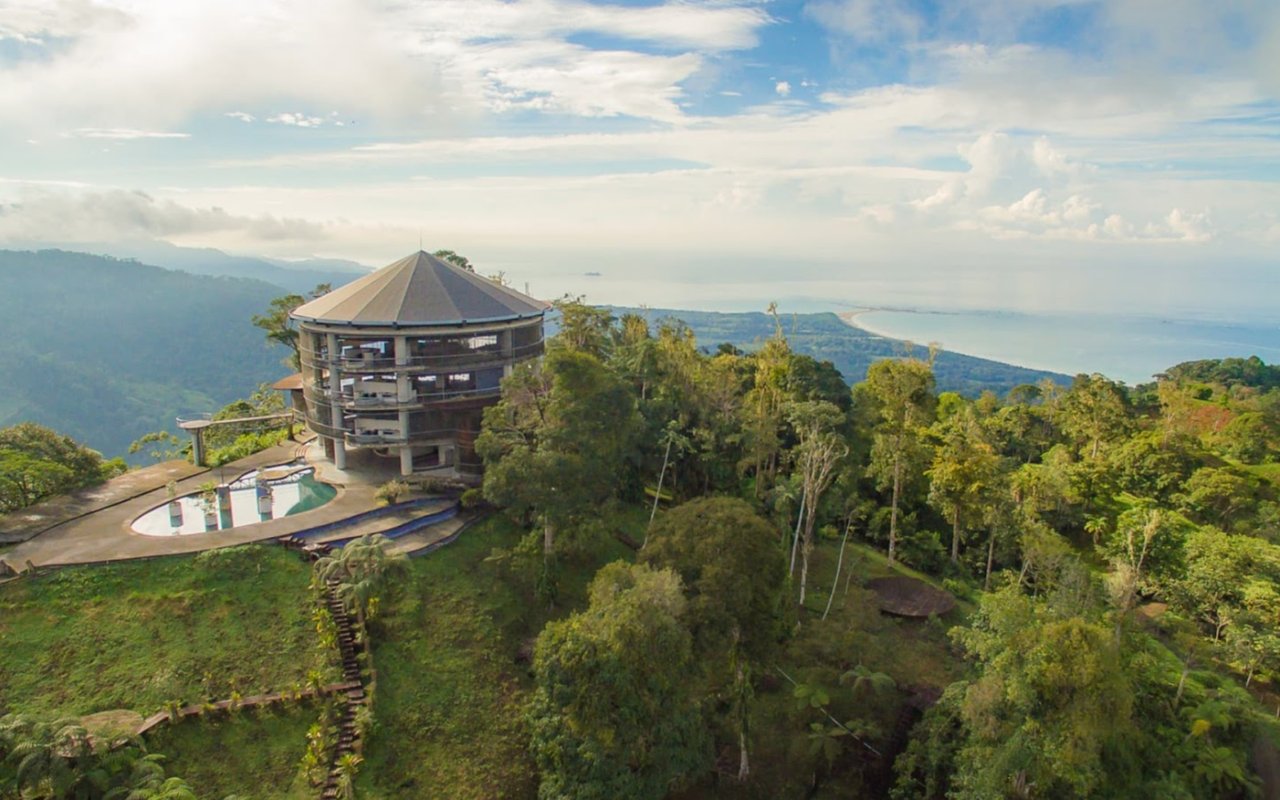 Live on a 1,000-Acre Costa Rican Nature Reserve Boasting Some of the Planet’s Greatest Biodiversity