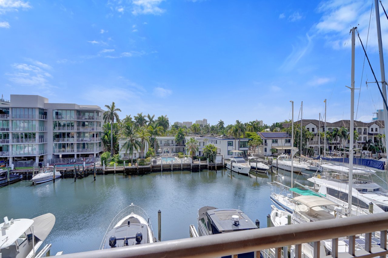 210 HENDRICKS ISLE, FORT LAUDERDALE FL 33301  