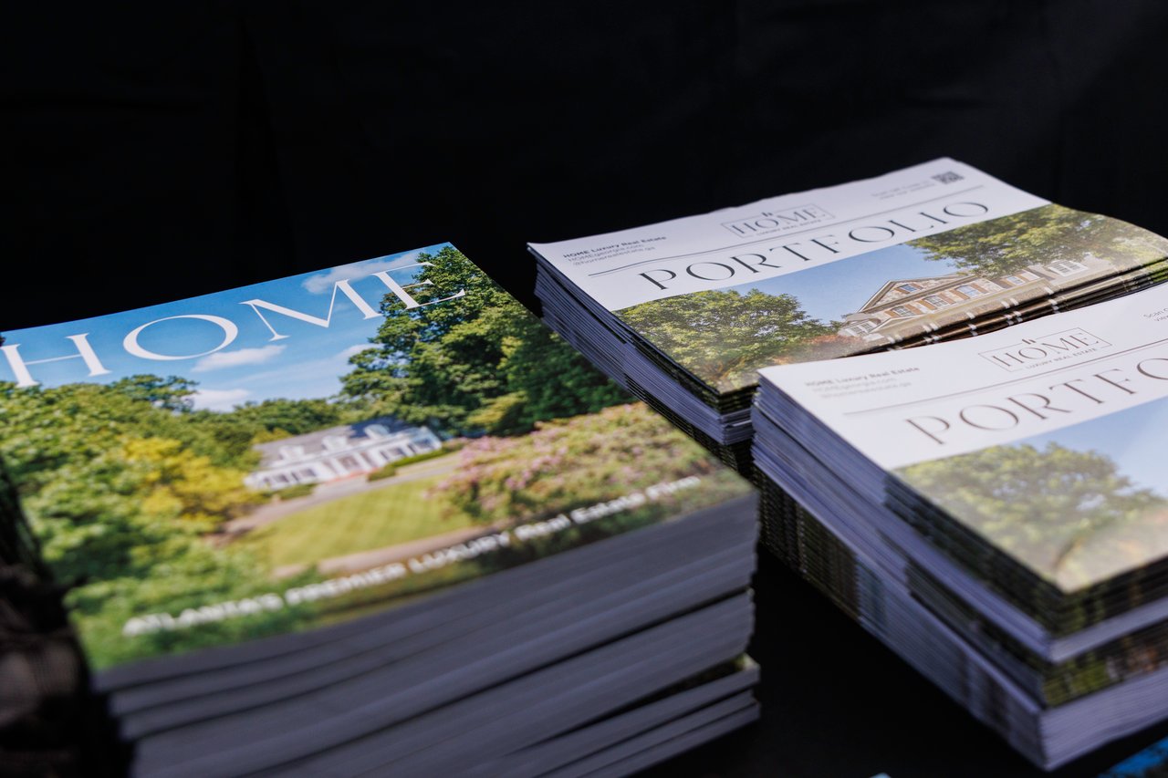 HOME Luxury Real Estate Owners Travis Reed & Allison Kloster Celebrate Community Alongside Milton Mayor Peyton Jamison at Crabapple Fest